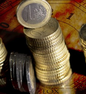 Políticas fiscales y monetarias